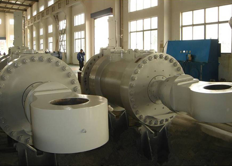 溪洛渡電站水輪機接力器，單機容量70萬千瓦